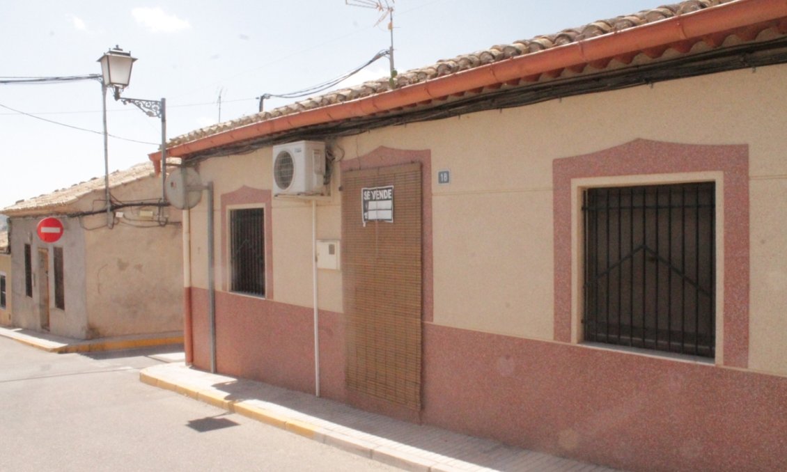 Segunda mano - Town House -
Pinoso - Inland