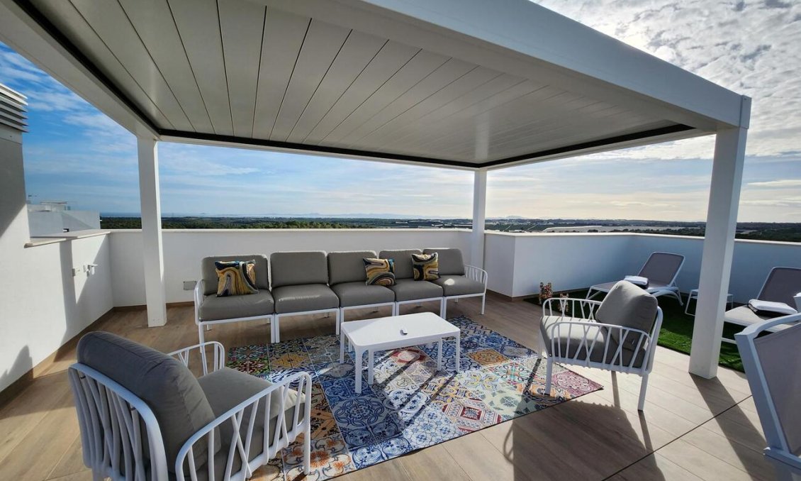 Segunda mano - Apartment Penthouse -
Las Colinas Golf - Costa Blanca