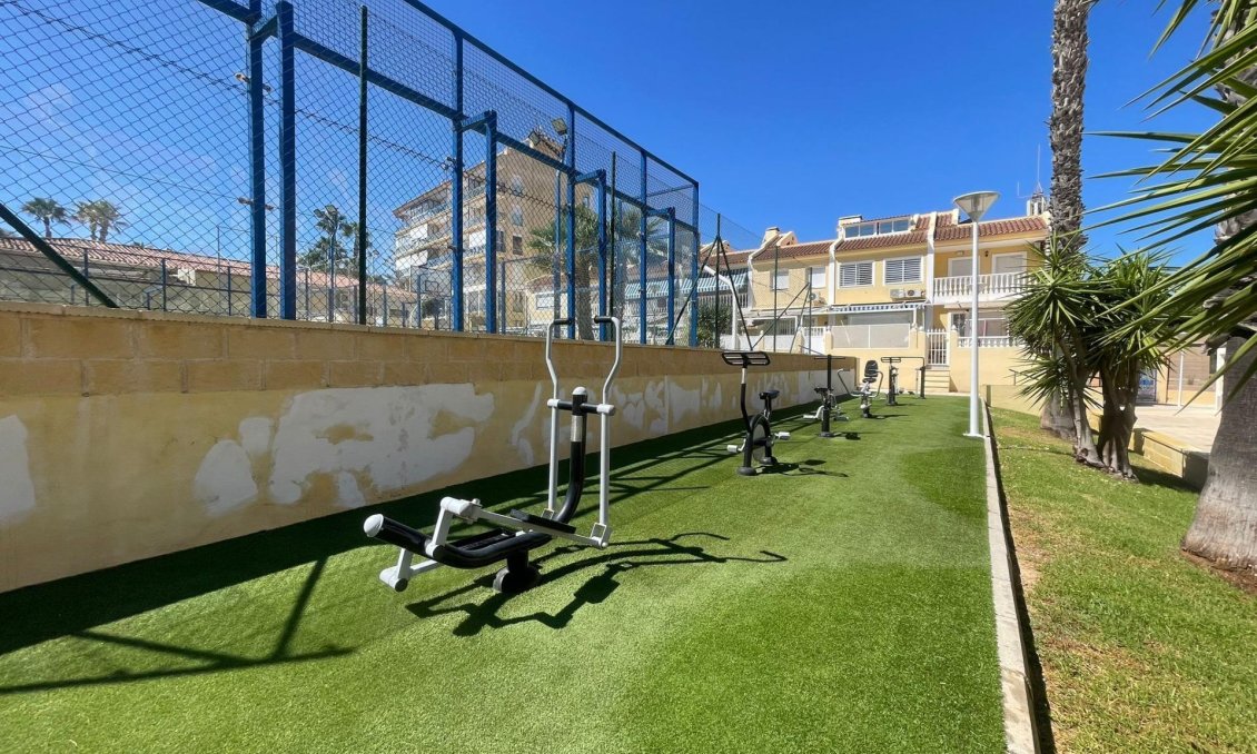 Segunda mano - Bungalow -
Torrevieja - Aguas Nuevas 2
