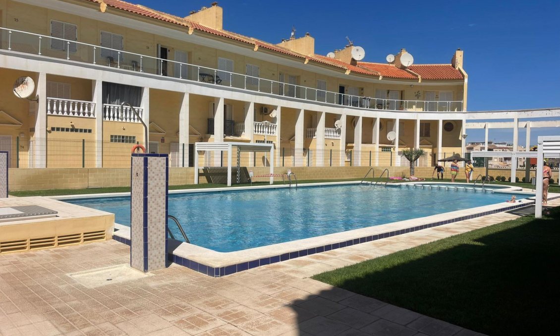 Segunda mano - Bungalow -
Torrevieja - Aguas Nuevas 2