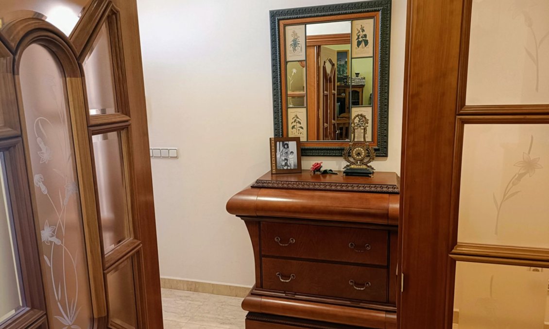 Segunda mano - Town House -
Algueña - Inland