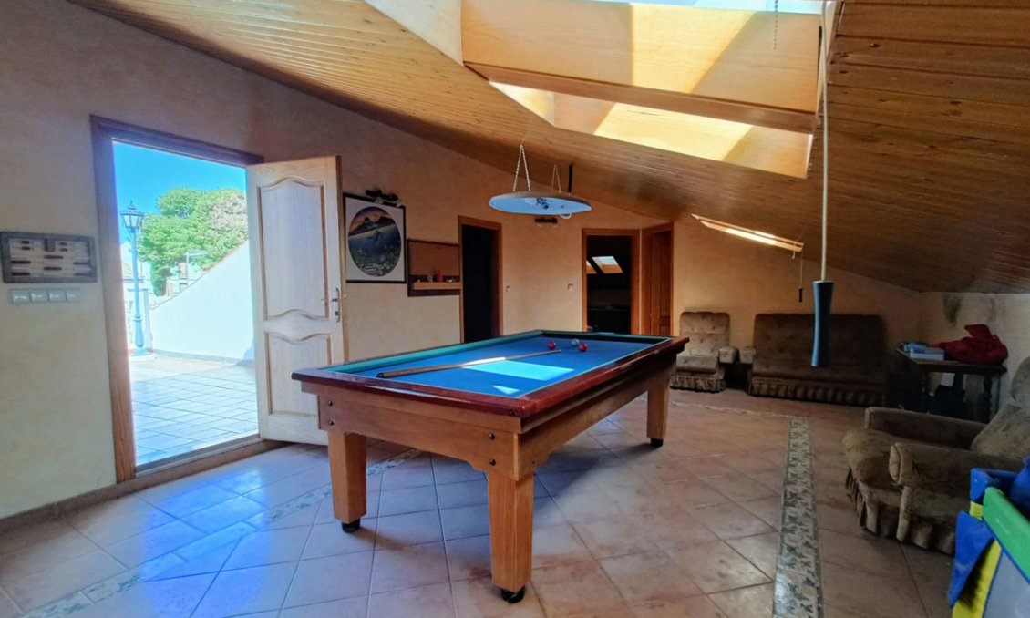 Segunda mano - Town House -
Algueña - Inland