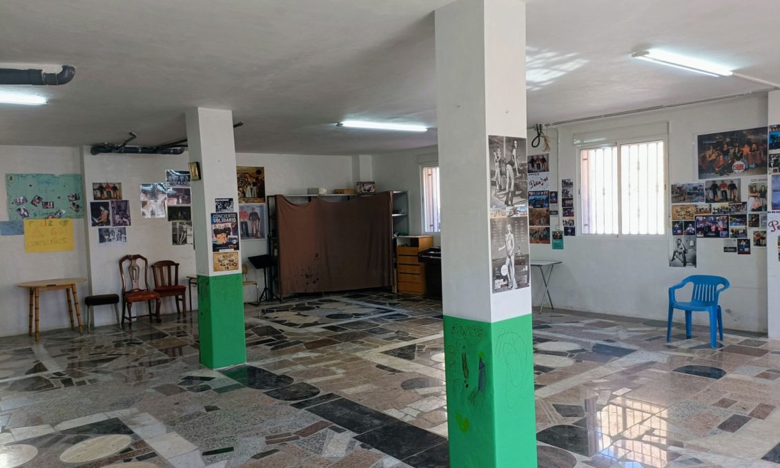Segunda mano - Town House -
Algueña - Inland