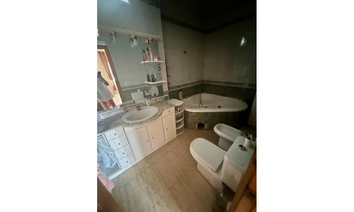 Revente - Villa -
Rojales