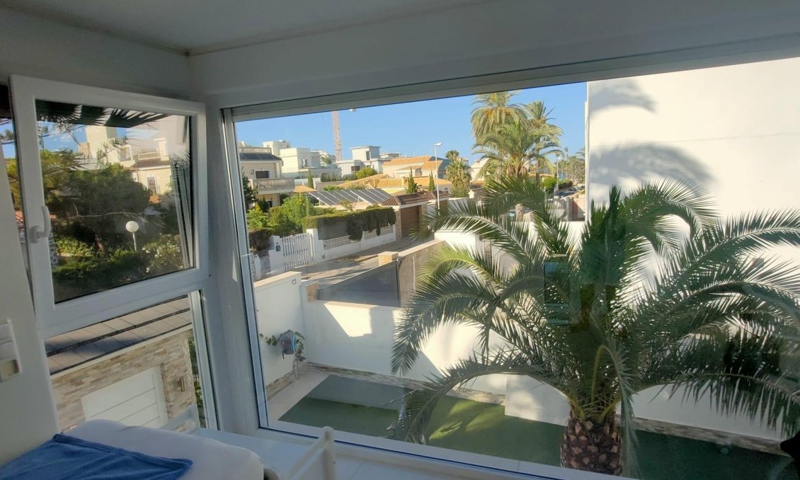Segunda mano - Villa -
Orihuela Costa - La Zenia