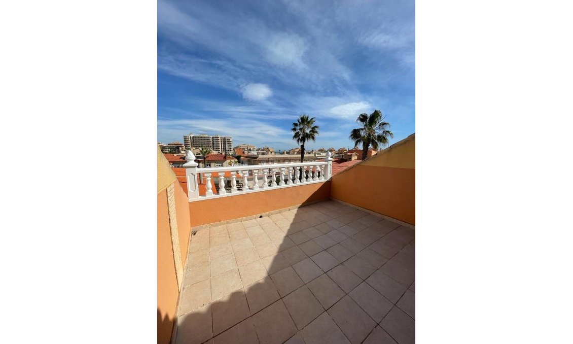 Segunda mano - Bungalow -
La Mata - Costa Blanca