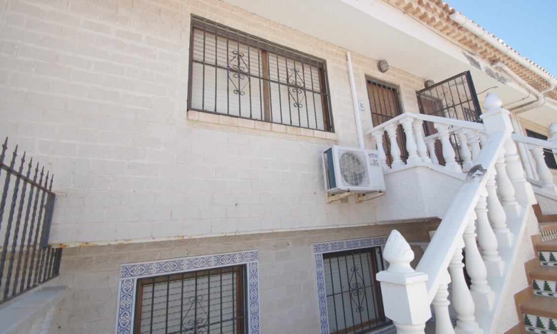 Segunda mano - Bungalow -
La Mata - Costa Blanca