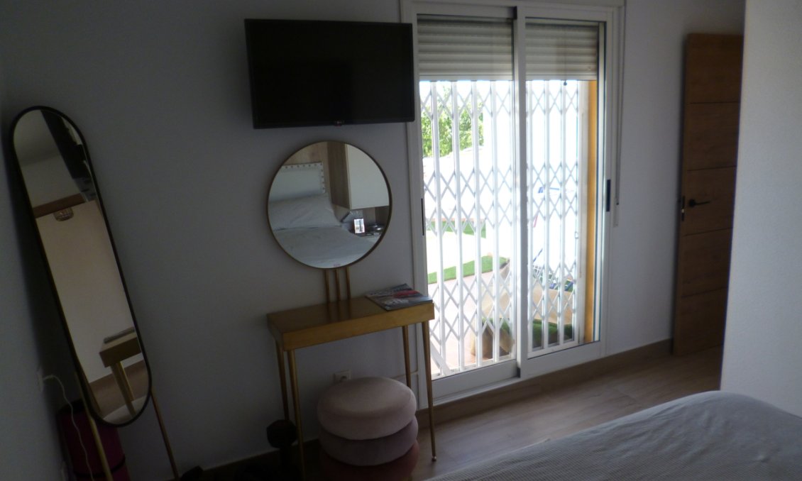 Segunda mano - Villa -
Pilar de la Horadada - Costa Blanca