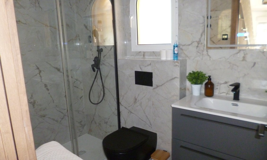 Segunda mano - Villa -
Pilar de la Horadada - Costa Blanca