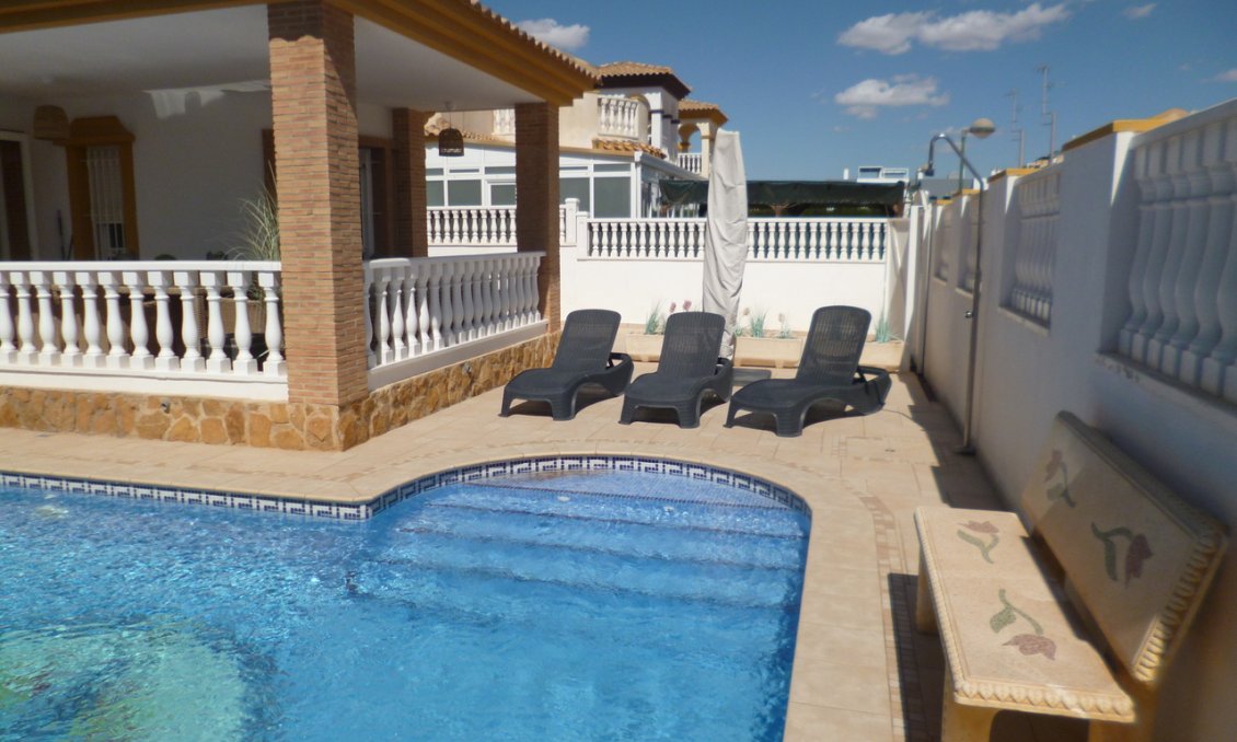 Segunda mano - Villa -
Pilar de la Horadada - Costa Blanca
