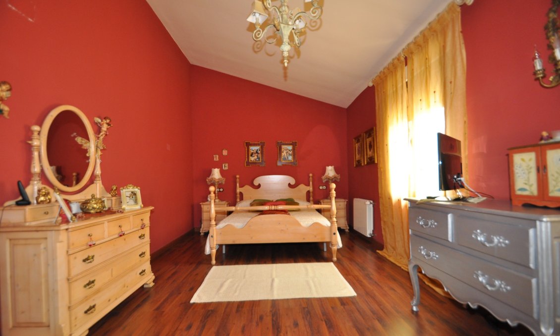 Segunda mano - Town House -
Chinorlet - Inland