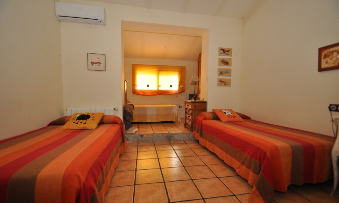 Segunda mano - Town House -
Chinorlet - Inland