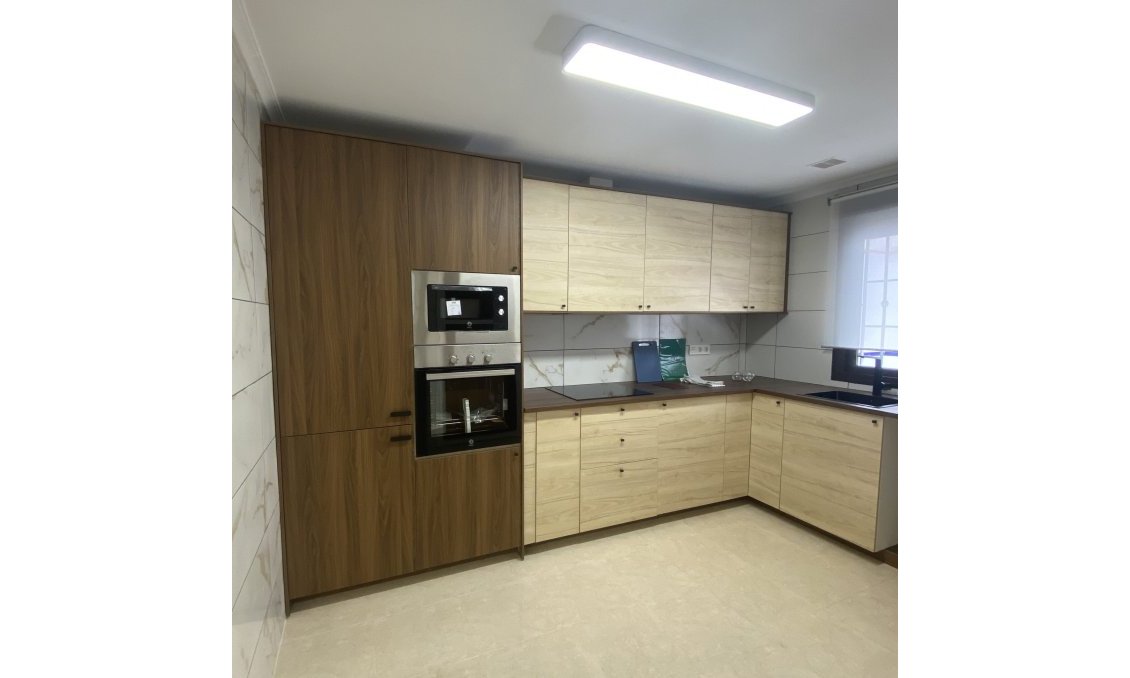 Segunda mano - Town House -
San Miguel de Salinas - Inland