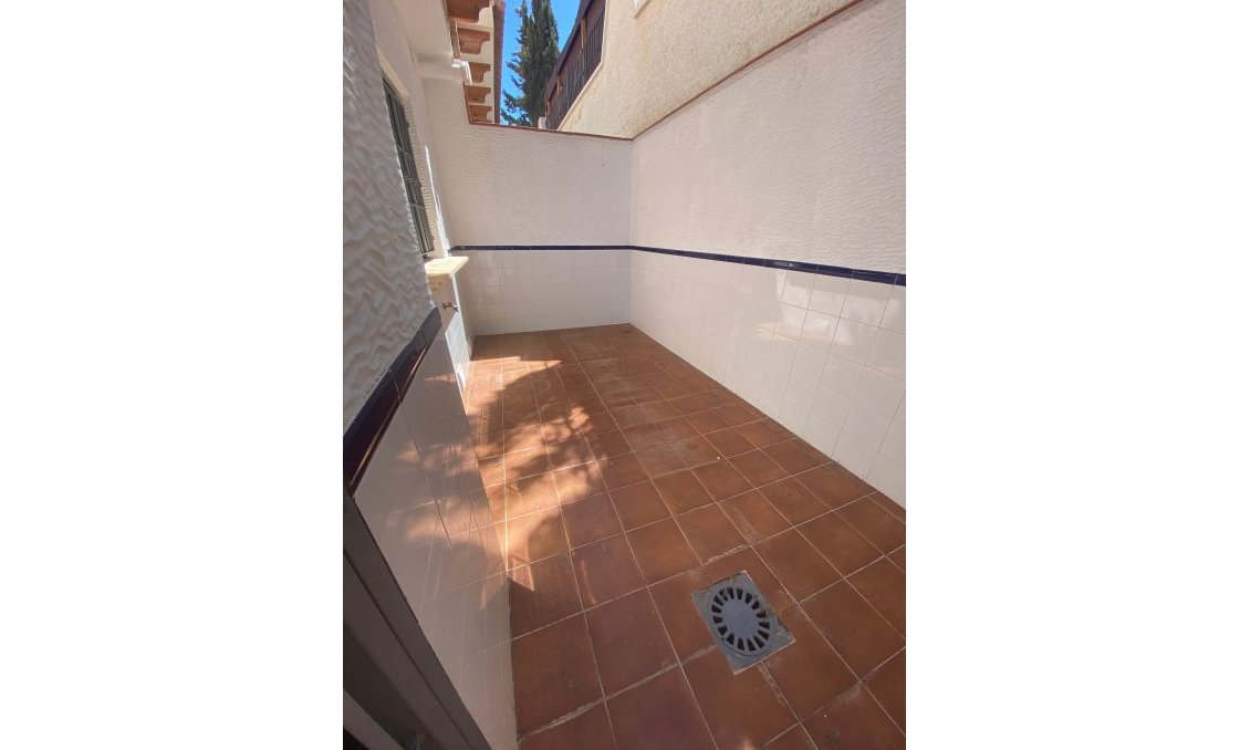 Segunda mano - Town House -
San Miguel de Salinas - Inland