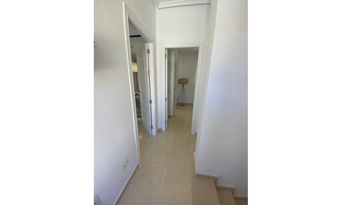 Segunda mano - Town House -
San Miguel de Salinas - Inland