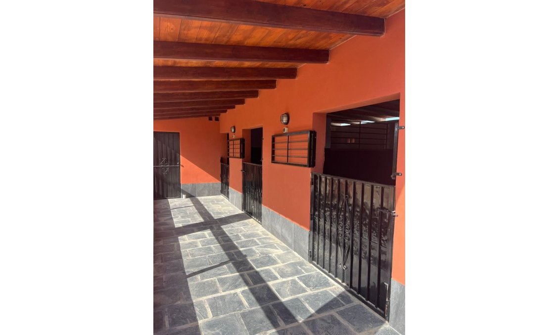 Revente - Villa -
Almoradí