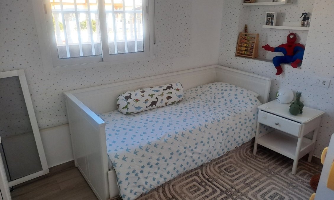 Segunda mano - Town House -
Ciudad Quesada - Costa Blanca