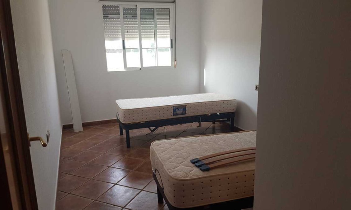 Segunda mano - Town House -
Ciudad Quesada - Costa Blanca