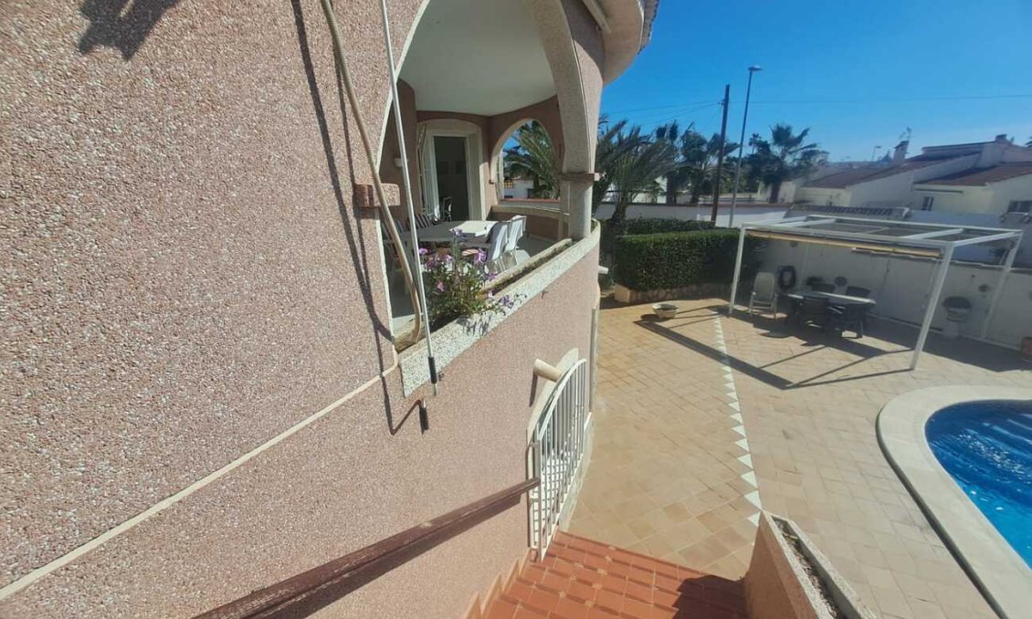 Segunda mano - Villa -
Ciudad Quesada - Costa Blanca