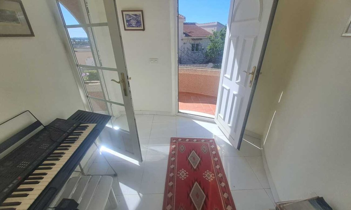 Segunda mano - Villa -
Ciudad Quesada - Costa Blanca