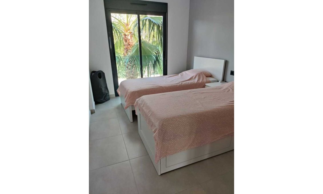 Használt Ingatlanok - Apartman -
Guardamar del Segura - Costa Blanca