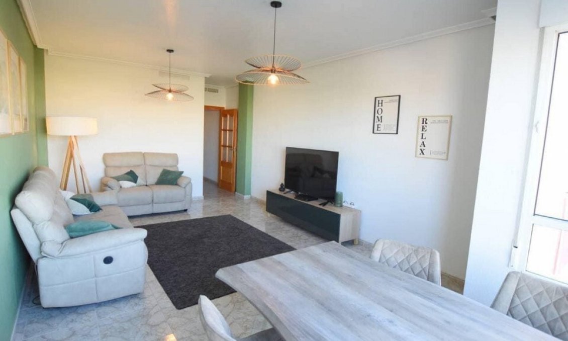 Segunda mano - Apartamento -
Los Montesinos - Costa Blanca