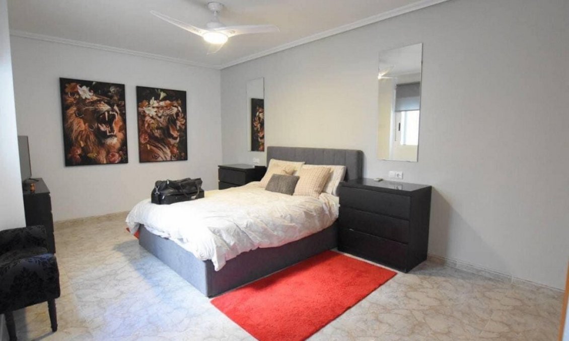 Segunda mano - Apartamento -
Los Montesinos - Costa Blanca