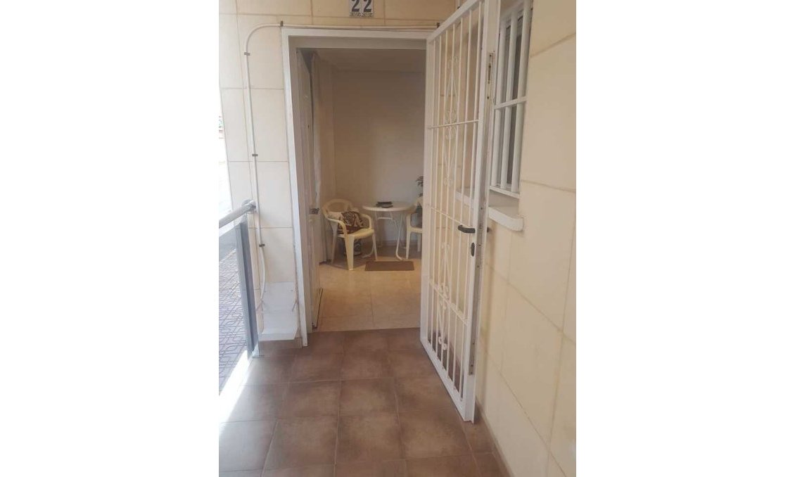 Segunda mano - Apartamento -
La Mata - Costa Blanca