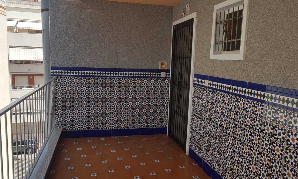 Segunda mano - Apartamento -
La Mata - Costa Blanca