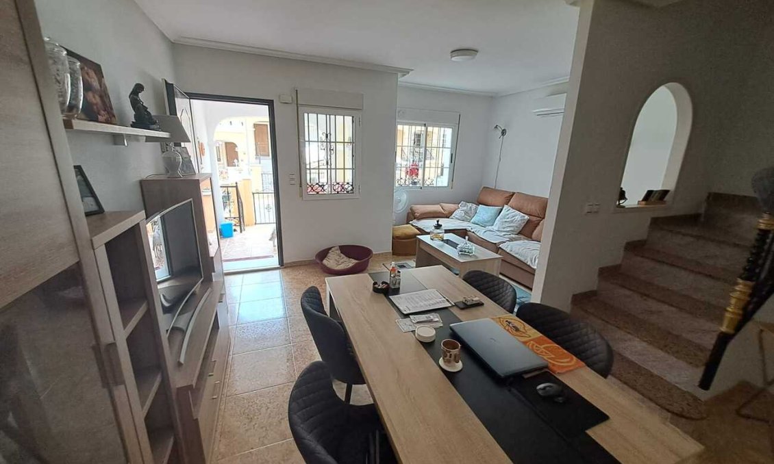 Segunda mano - Town House -
Orihuela Costa - Costa Blanca