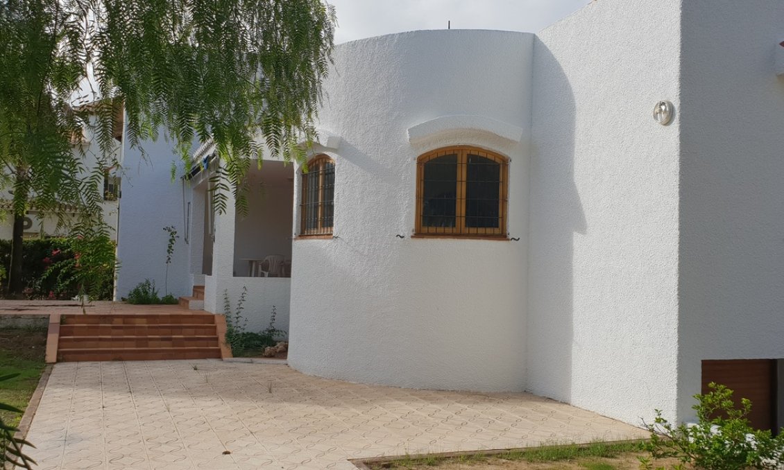 Segunda mano - Villa -
La Zenia - Costa Blanca