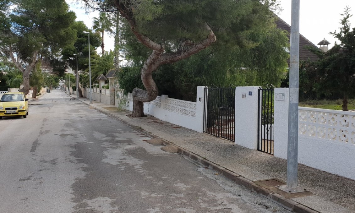 Segunda mano - Villa -
La Zenia - Costa Blanca