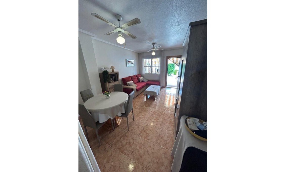 Segunda mano - Town House -
Algorfa - Costa Blanca