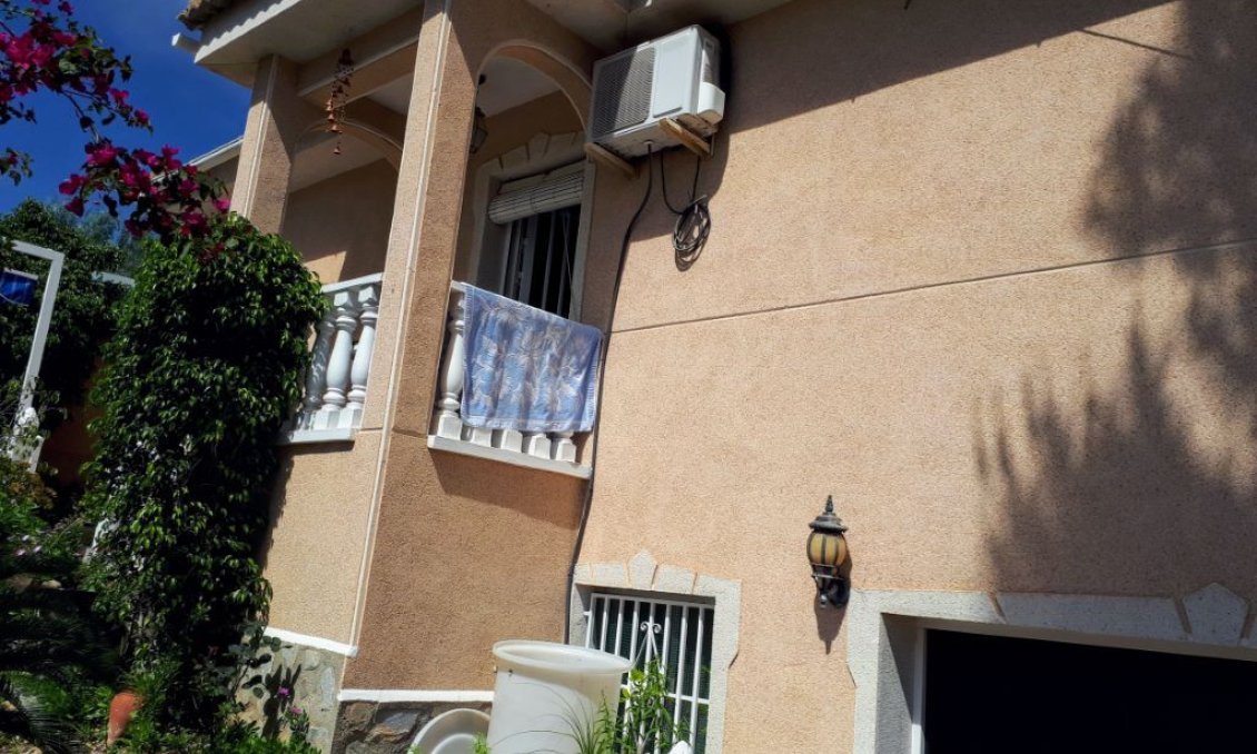Segunda mano - Villa -
Ciudad Quesada - Costa Blanca