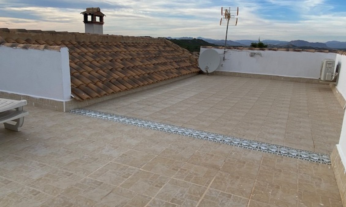 Segunda mano - Villa -
San Miguel de Salinas - Inland