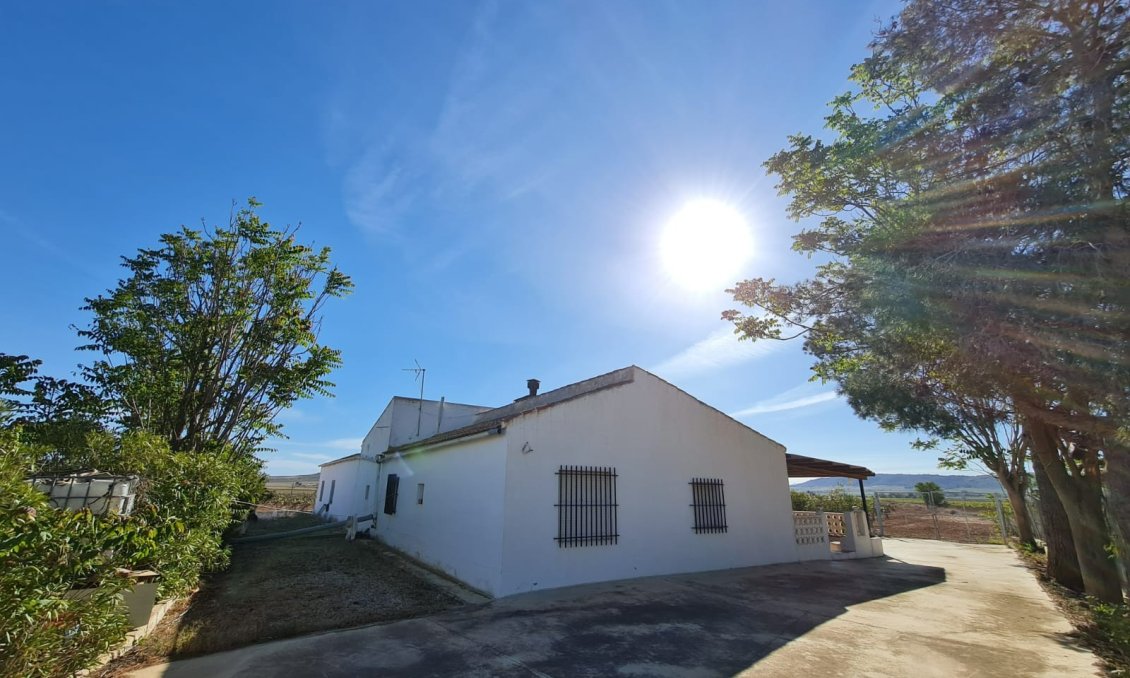 Wiederverkauf - Villa -
Yecla - Inland