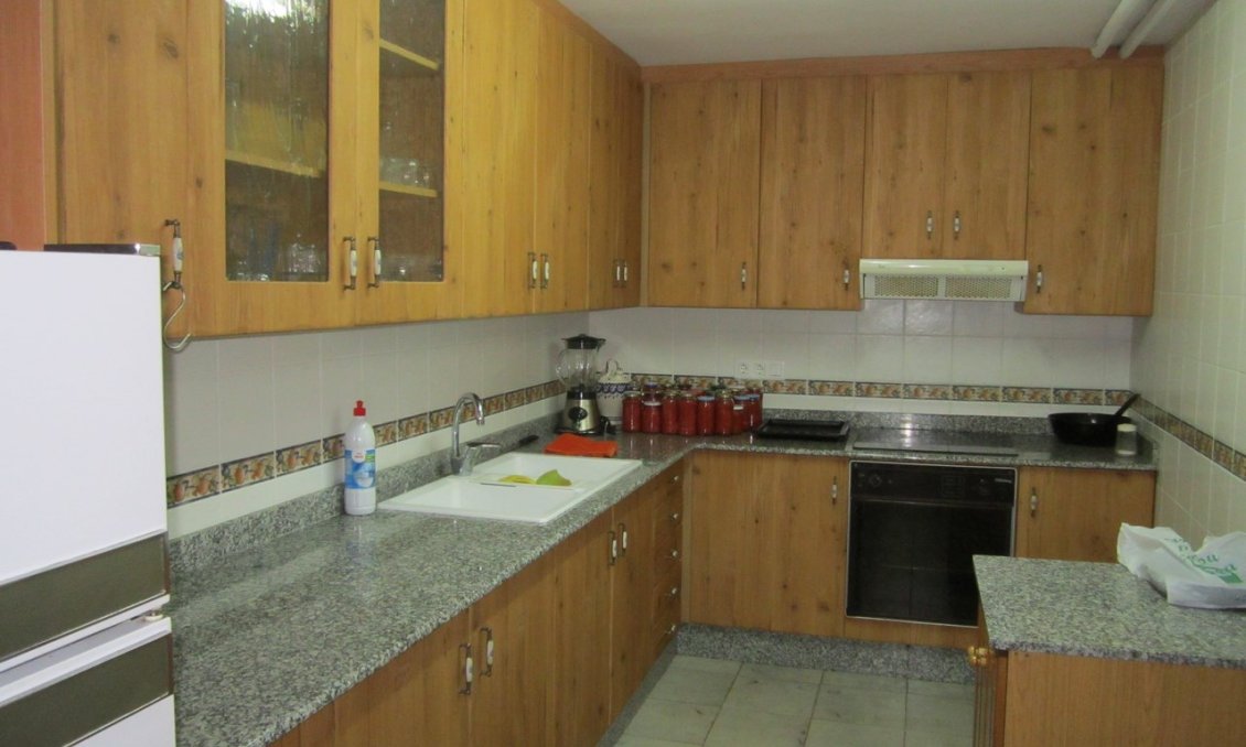 Segunda mano - Villa -
Yecla - Inland