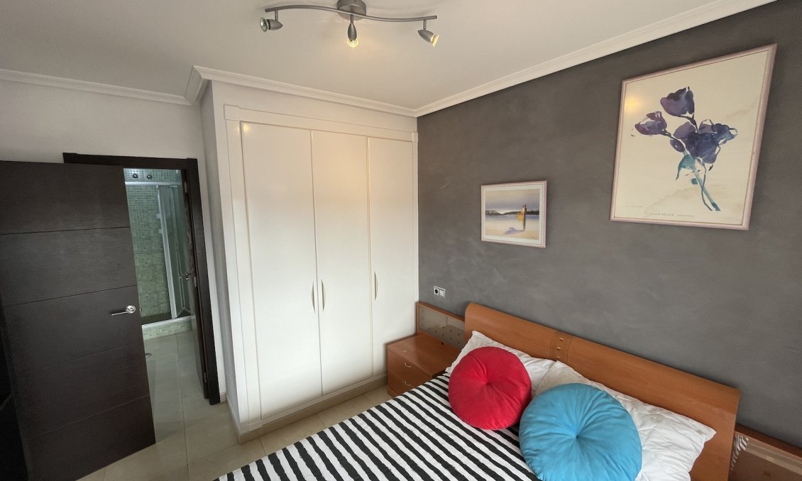 Wiederverkauf - Wohnung -
Villamartin - Costa Blanca
