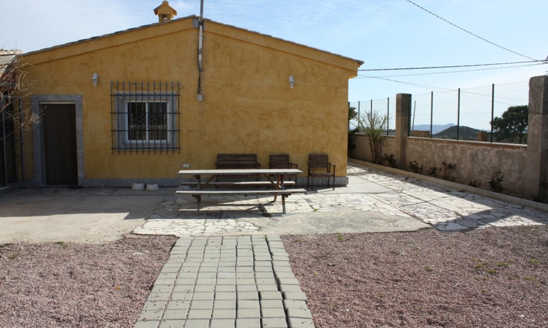 Segunda mano - Villa -
La Romana - Inland