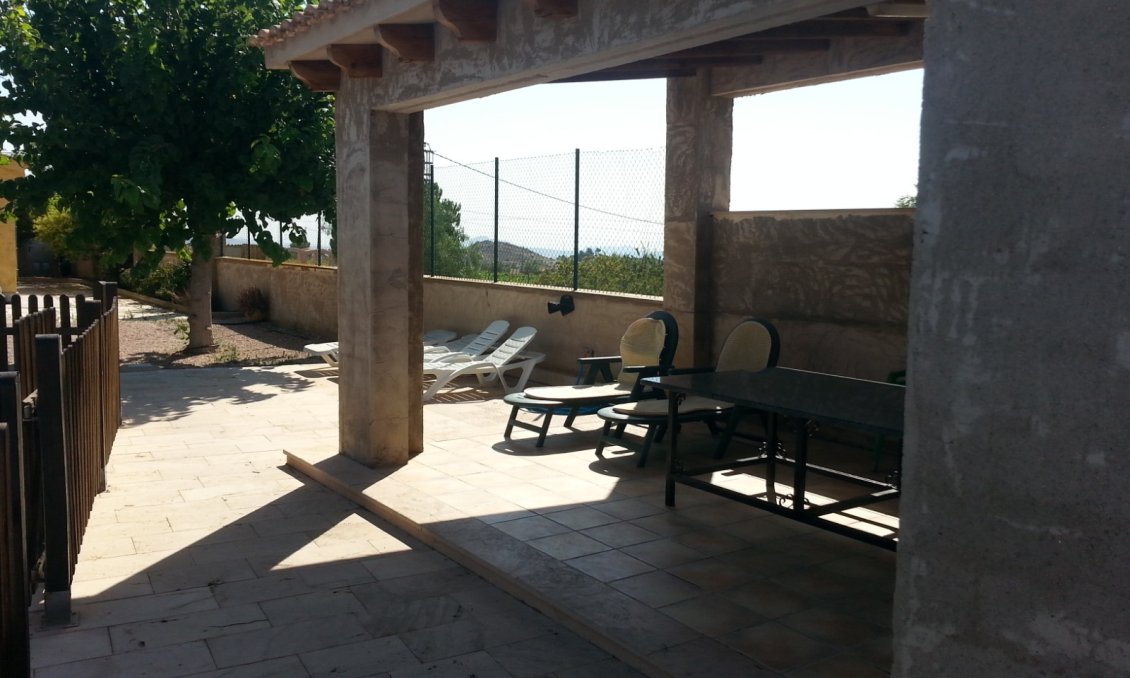 Segunda mano - Villa -
La Romana - Inland