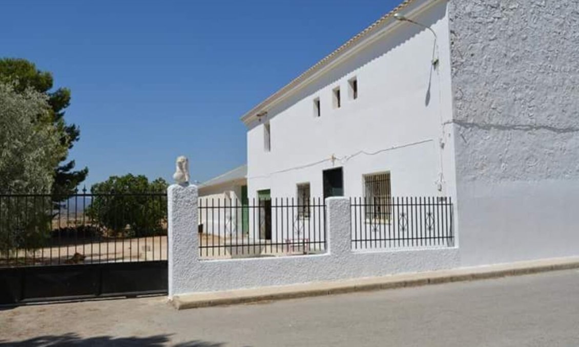 Segunda mano - Town House -
Rodriguillo - Inland