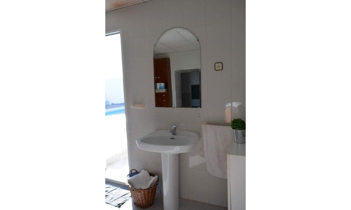 Segunda mano - Town House -
Rodriguillo - Inland