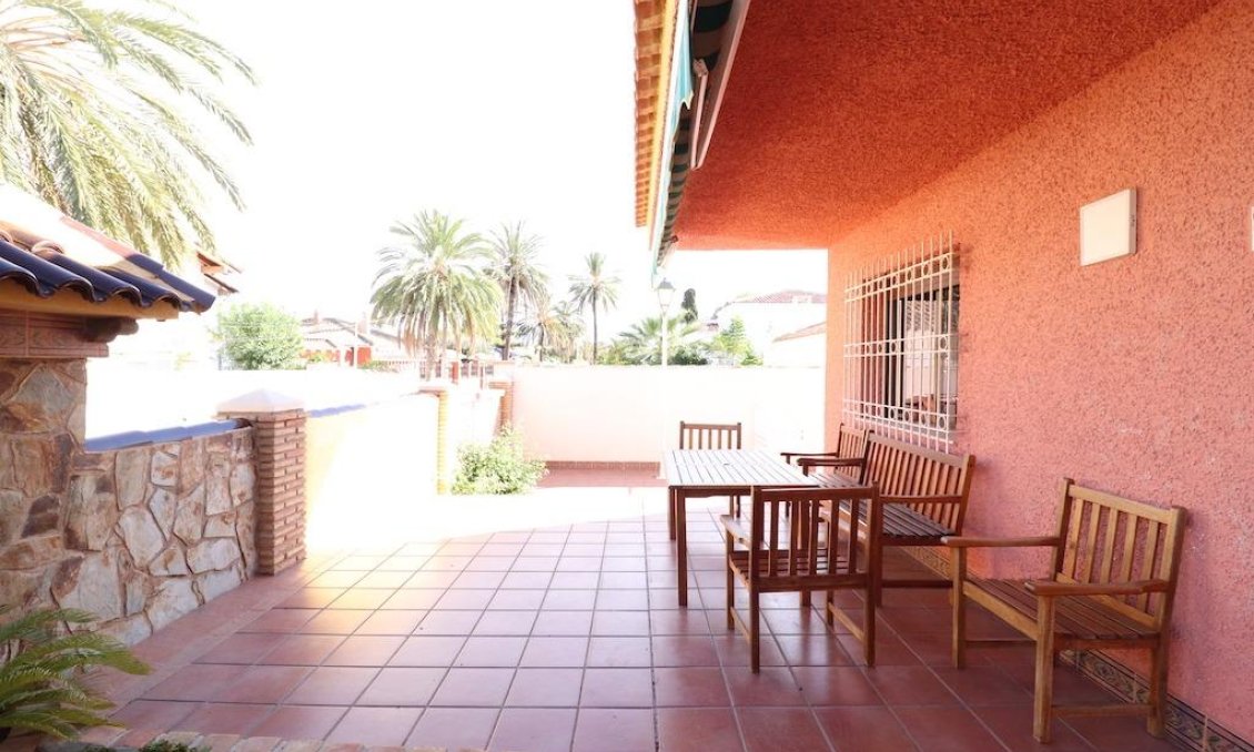 Segunda mano - Villa -
Cabo Roig - Costa Blanca