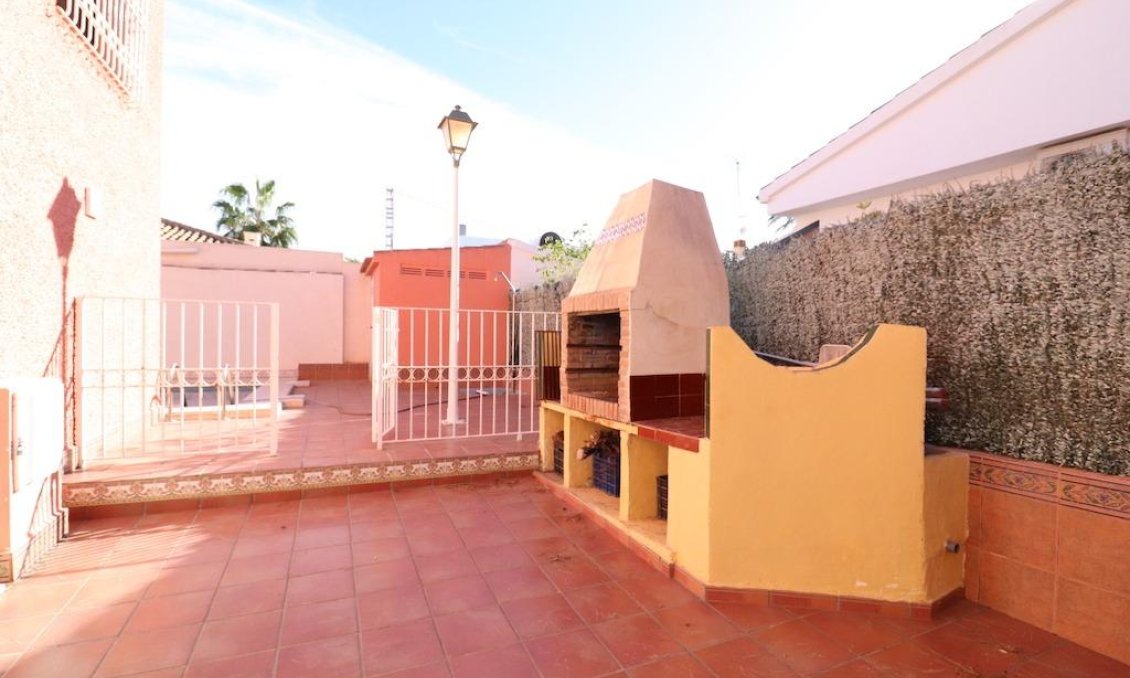 Segunda mano - Villa -
Cabo Roig - Costa Blanca