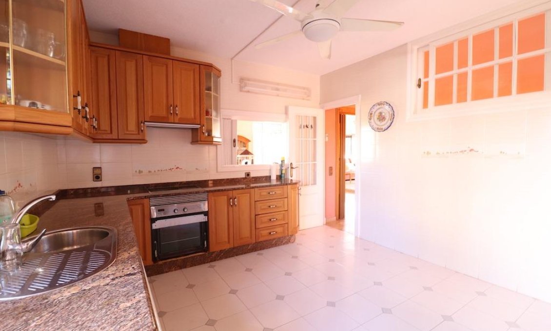 Segunda mano - Villa -
Cabo Roig - Costa Blanca