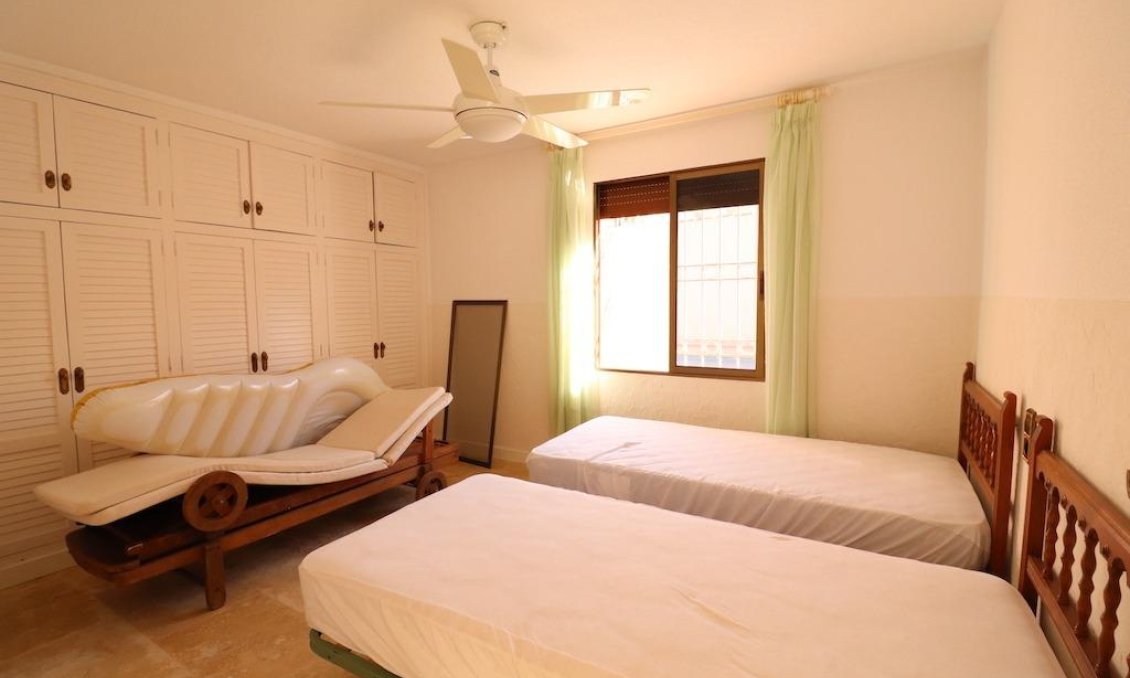 Segunda mano - Villa -
Cabo Roig - Costa Blanca