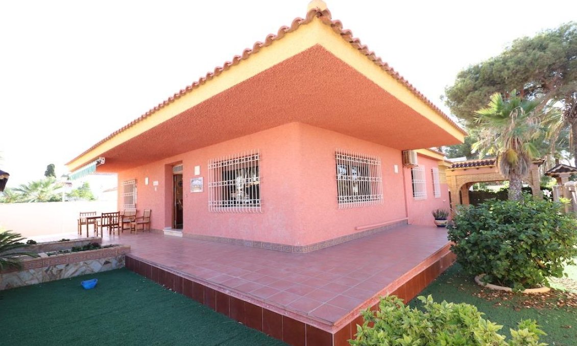 Segunda mano - Villa -
Cabo Roig - Costa Blanca