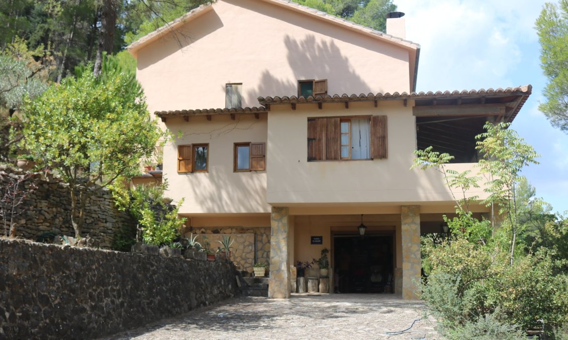 Segunda mano - Villa -
Penaguila - Inland