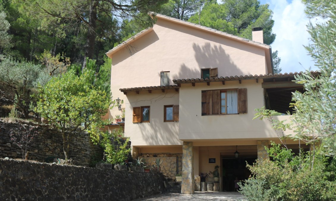 Segunda mano - Villa -
Penaguila - Inland