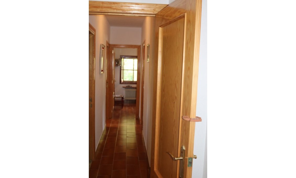 Segunda mano - Villa -
Penaguila - Inland